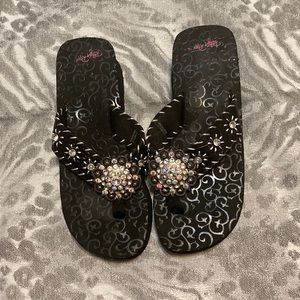 Blazin Roxx Black & Silver Flip Flops, Size 11, Worn, No Box, No trade